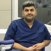 الدكتور حامد کرمانی
