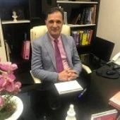 دکتر فرهاد موسی زاده