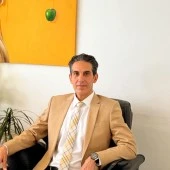 الدكتور شهریار شاهمرادی