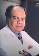 الدكتور احمد سمير حسني