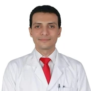 الدكتور احمد محمود حواش الشريف