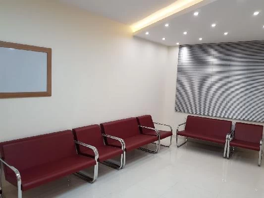 دکتر مینا علی محمدزاده تصاویر مطب و محل کار1