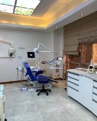 دکتر حامد کرامت تصاویر مطب و محل کار4