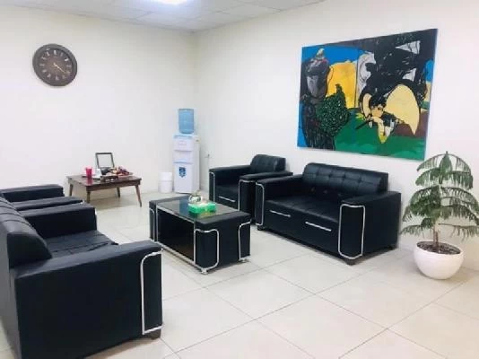 فرزانه فرزادیان تصاویر مطب و محل کار1