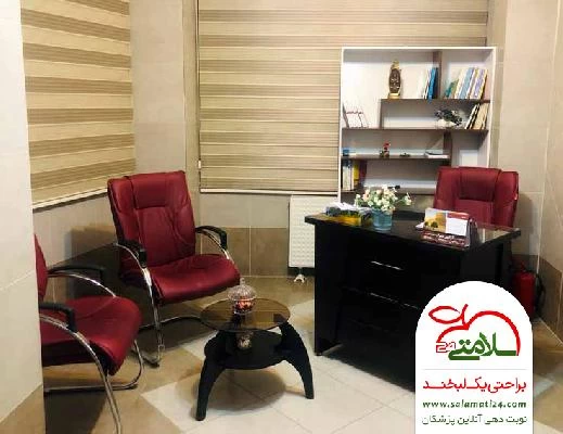 لیلا  حضرتی صور العيادة و موقع العمل1