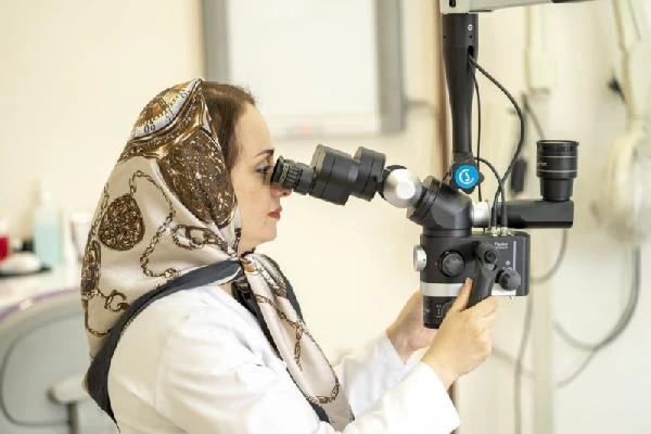 الدكتور بهاره طبرسی صور العيادة و موقع العمل1