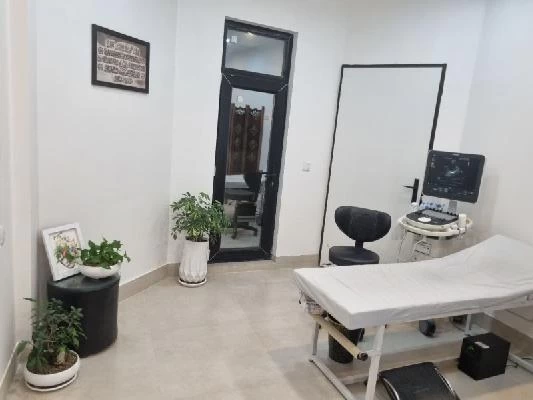 دکتر طاهره زارعی تصاویر مطب و محل کار1