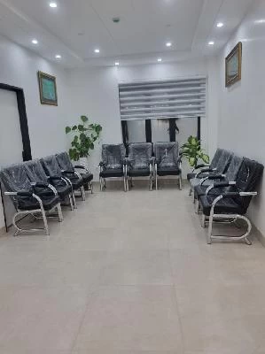 دکتر طاهره زارعی تصاویر مطب و محل کار2