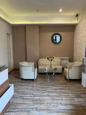 دکتر علیرضا گل محمد تصاویر مطب و محل کار4