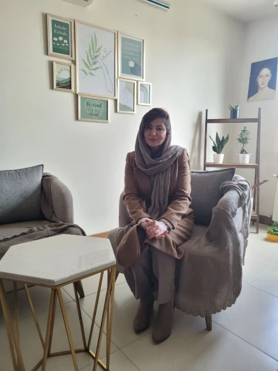 سایه پاکروان