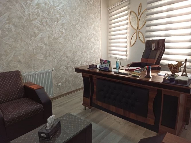 دکتر مریم صدقی